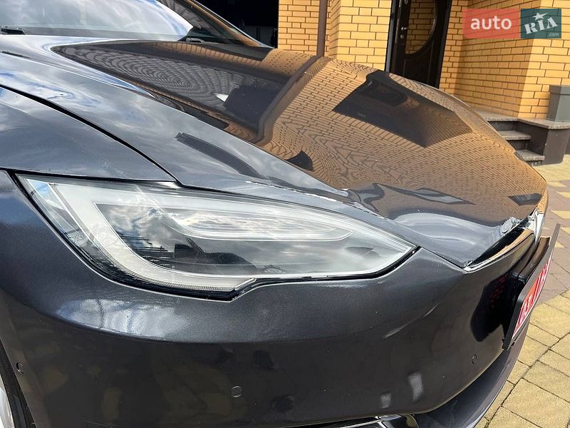 Лифтбек Tesla Model S 2018 в Луцке фото 22 Лифтбек Tesla Model S 2018 в Луцке