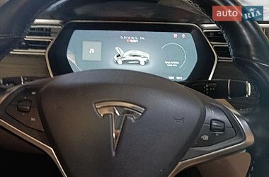 Ліфтбек Tesla Model S 2015 в Дніпрі