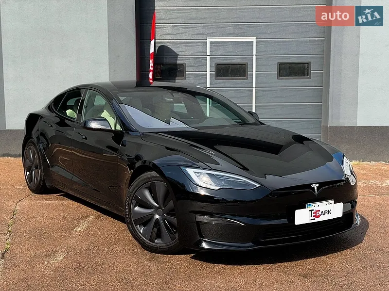 Tesla Model S 2022