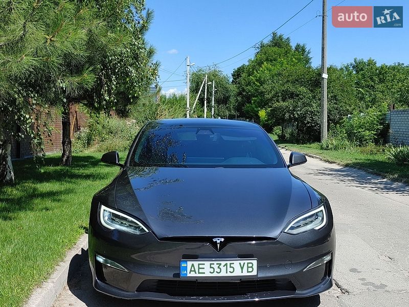 Ліфтбек Tesla Model S 2021 в Дніпрі