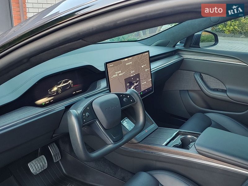Ліфтбек Tesla Model S 2021 в Дніпрі
