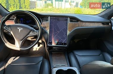Лифтбек Tesla Model S 2019 в Броварах