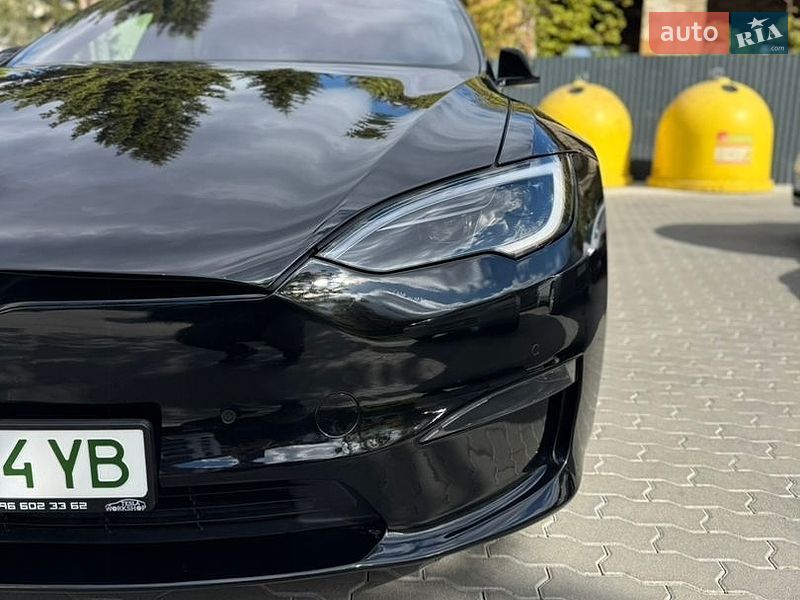 Лифтбек Tesla Model S 2022 в Львове