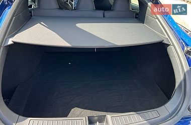 Ліфтбек Tesla Model S 2017 в Самборі