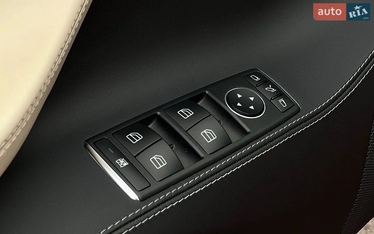 2019 Tesla Model S - мініатюра 19