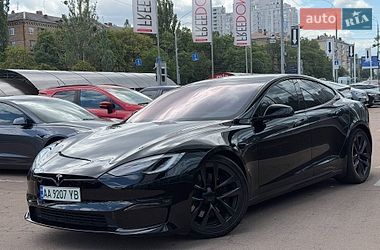Лифтбек Tesla Model S 2022 в Киеве