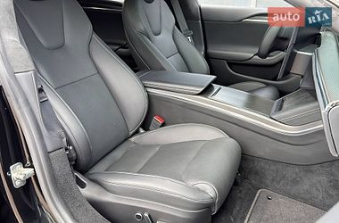 Лифтбек Tesla Model S 2022 в Киеве
