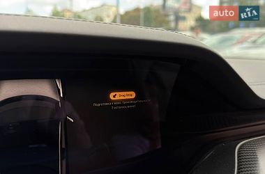 Лифтбек Tesla Model S 2022 в Киеве
