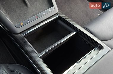 Лифтбек Tesla Model S 2022 в Киеве