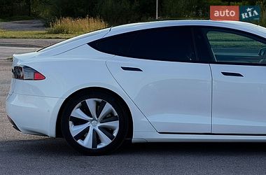 Лифтбек Tesla Model S 2020 в Львове