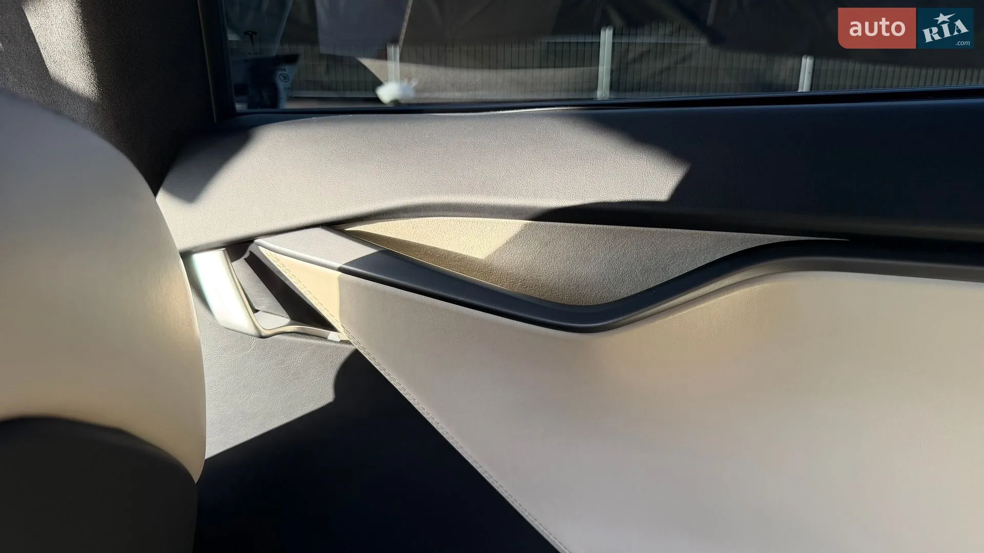 2020 Tesla Model S - мініатюра 25
