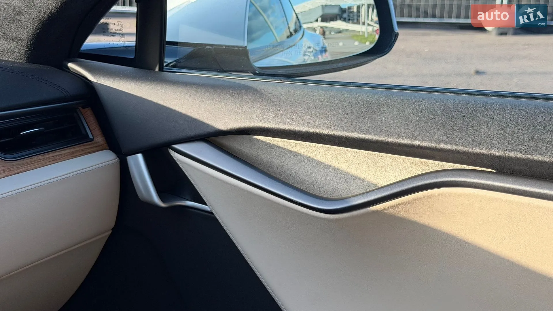 2020 Tesla Model S - мініатюра 28