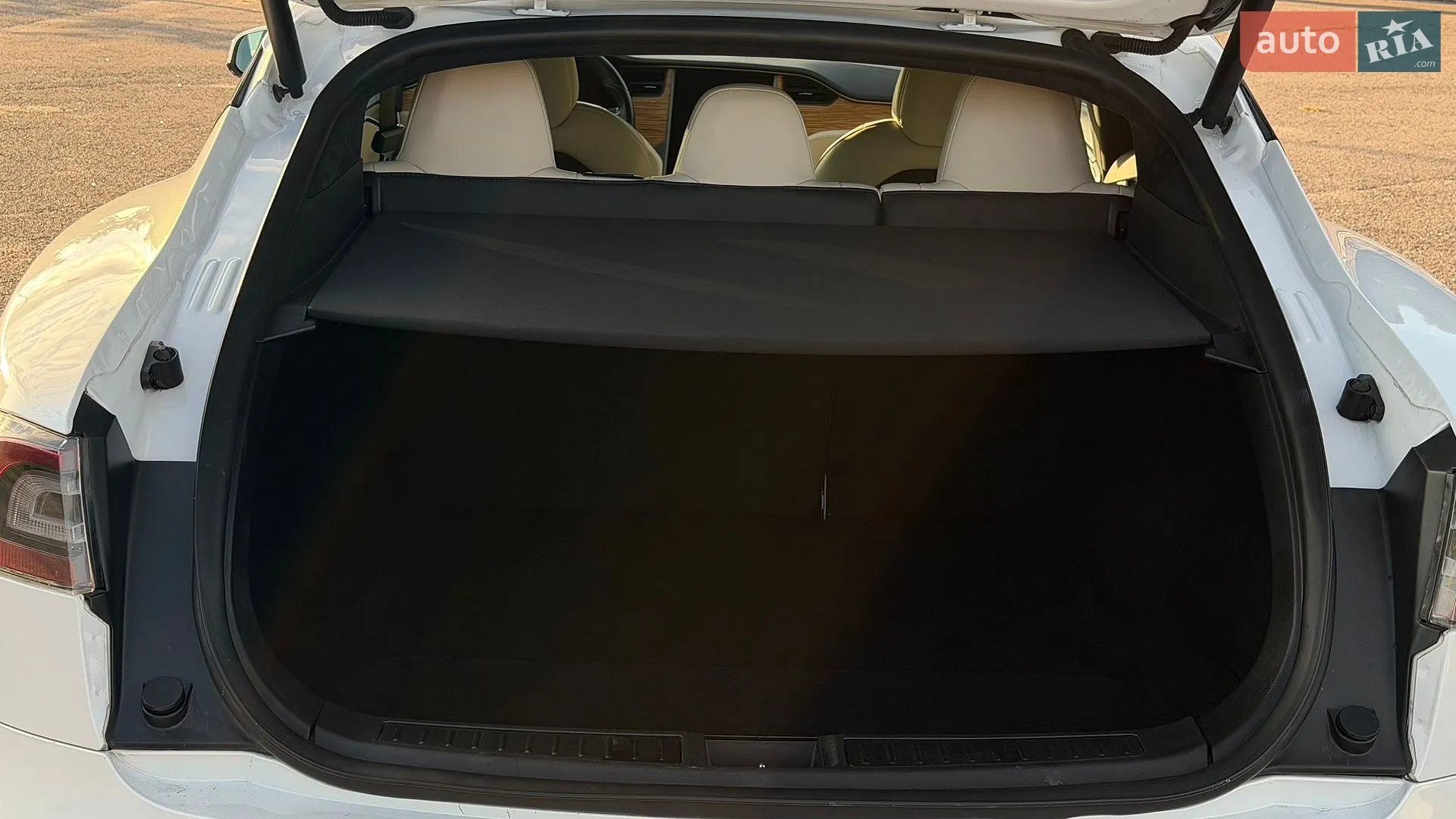 2020 Tesla Model S - мініатюра 30
