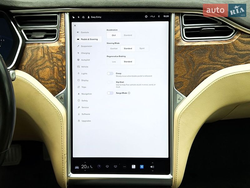 Ліфтбек Tesla Model S 2017 в Києві