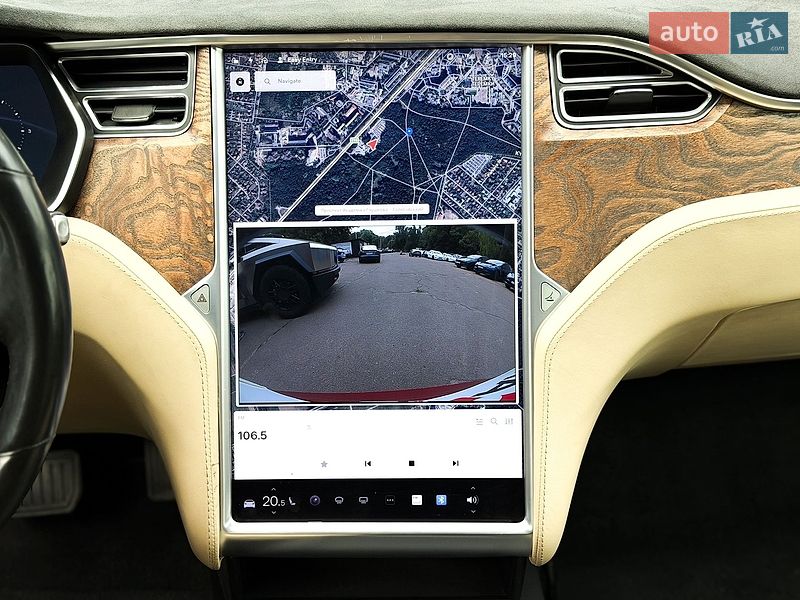 Ліфтбек Tesla Model S 2017 в Києві