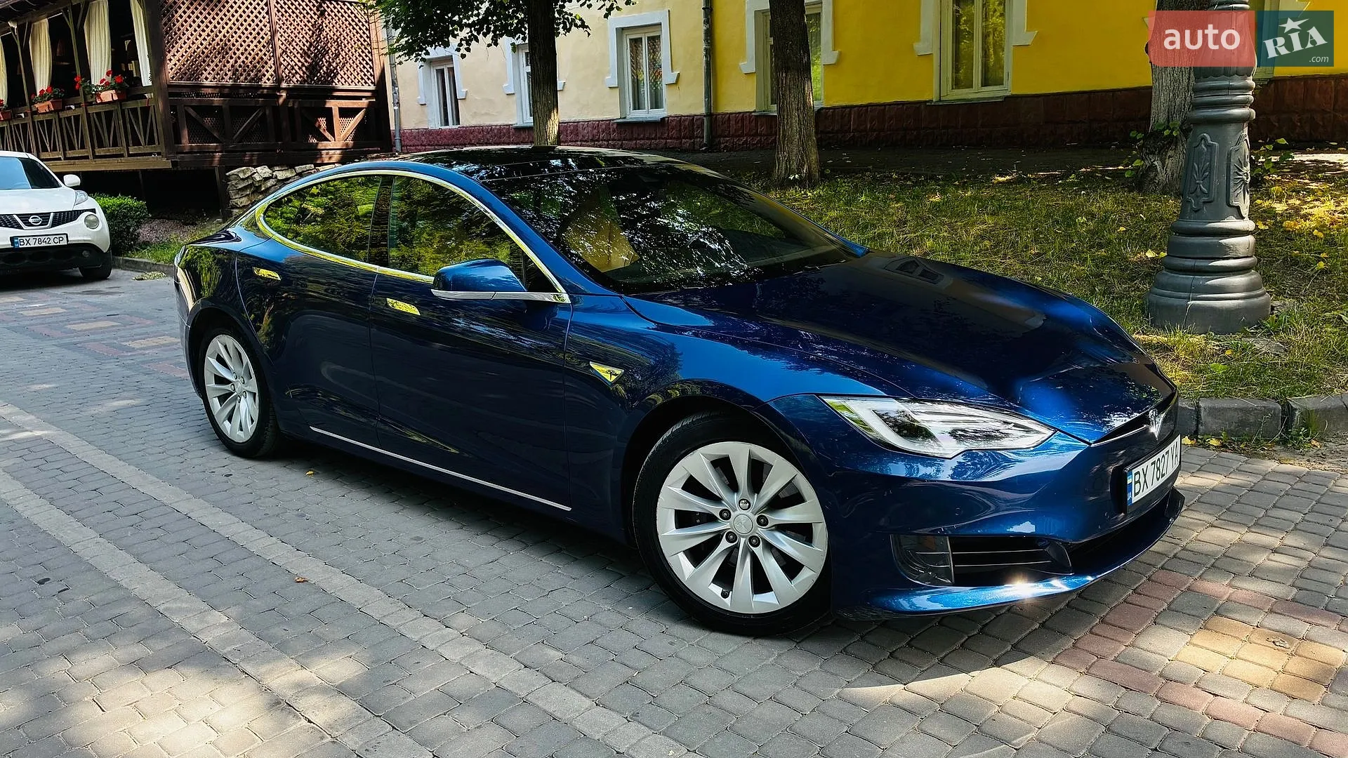 2016 Tesla Model S - мініатюра 10