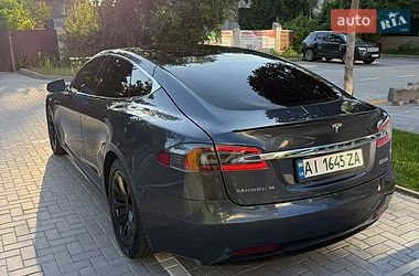 Ліфтбек Tesla Model S 2017 в Києві
