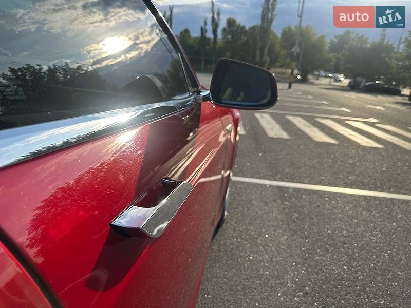Ліфтбек Tesla Model S 2015 в Києві фото 8 Ліфтбек Tesla Model S 2015 в Києві