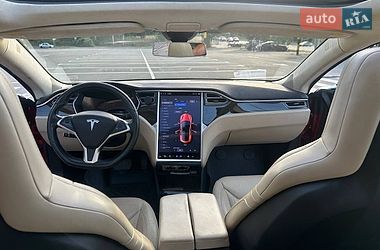 Ліфтбек Tesla Model S 2015 в Києві фото 15 Ліфтбек Tesla Model S 2015 в Києві