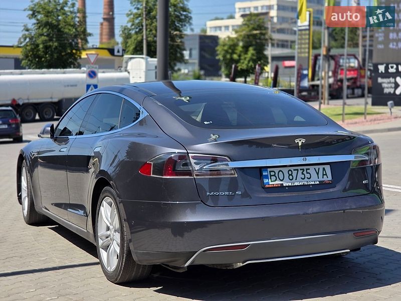 Лифтбек Tesla Model S 2014 в Тернополе