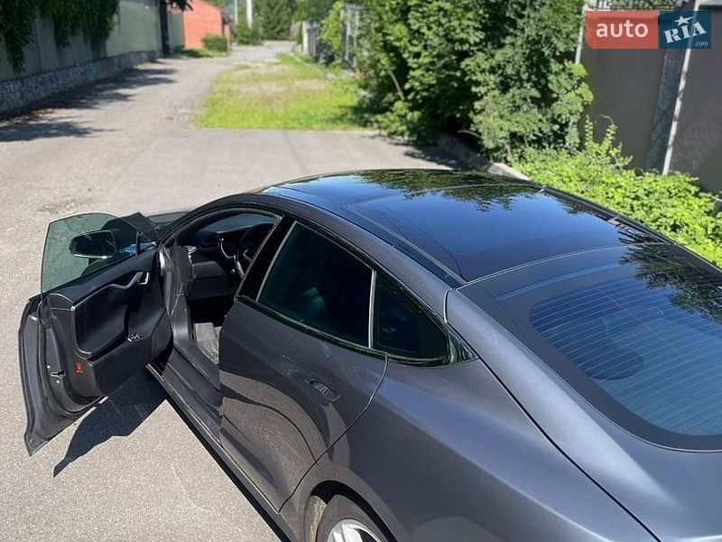 Лифтбек Tesla Model S 2013 в Харькове