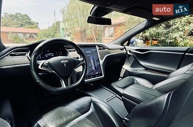 Лифтбек Tesla Model S 2016 в Одессе