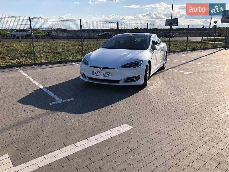 Ліфтбек Tesla Model S 2016 в Києві фото 2 Ліфтбек Tesla Model S 2016 в Києві