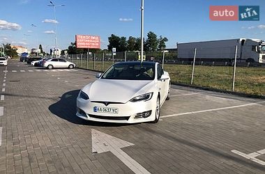 Ліфтбек Tesla Model S 2016 в Києві фото 4 Ліфтбек Tesla Model S 2016 в Києві
