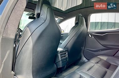 Ліфтбек Tesla Model S 2019 в Дніпрі