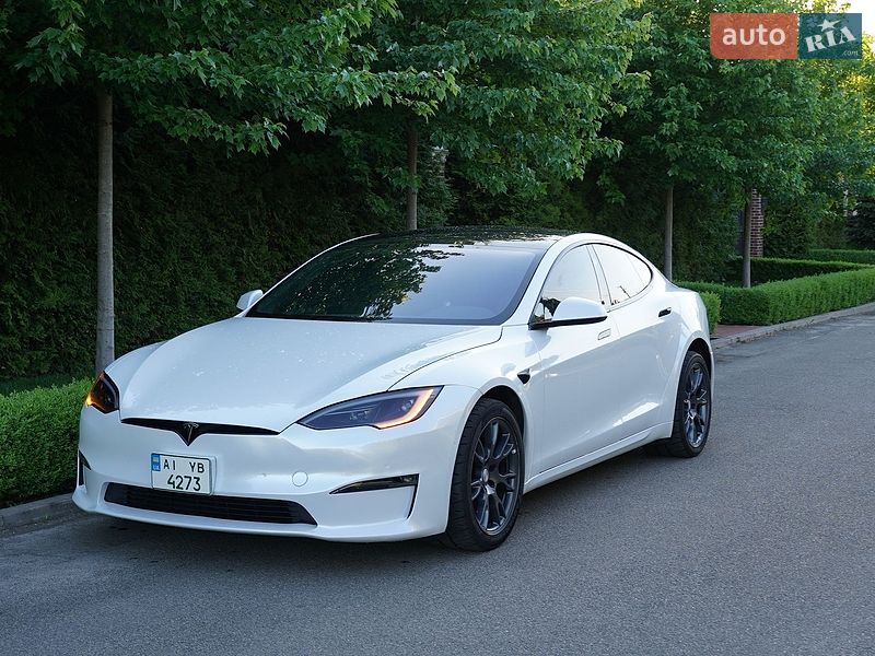 Лифтбек Tesla Model S 2022 в Киеве фото 11 Лифтбек Tesla Model S 2022 в Киеве