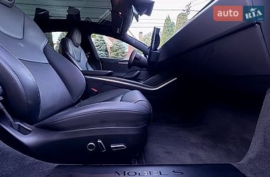 Лифтбек Tesla Model S 2022 в Киеве