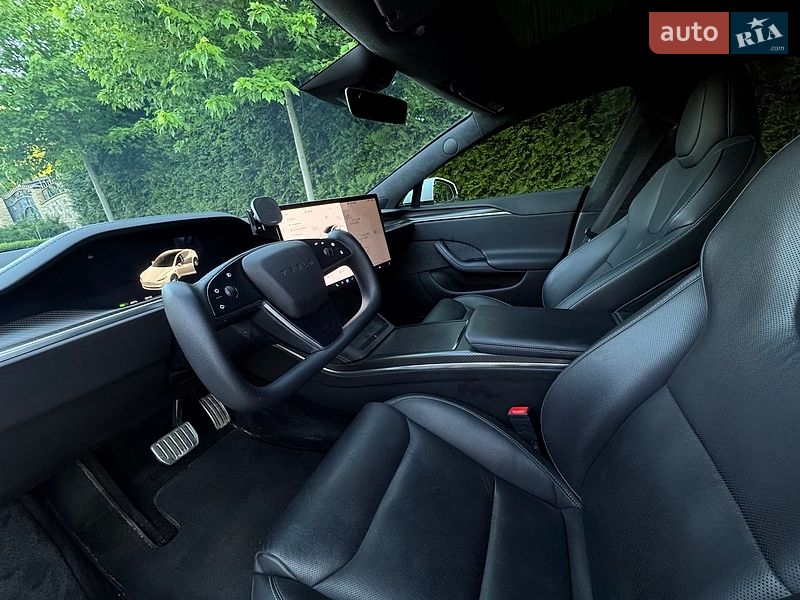 Лифтбек Tesla Model S 2022 в Киеве фото 17 Лифтбек Tesla Model S 2022 в Киеве