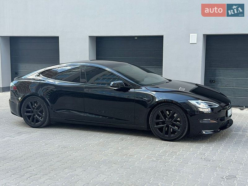 Лифтбек Tesla Model S 2021 в Тернополе фото 13 Лифтбек Tesla Model S 2021 в Тернополе
