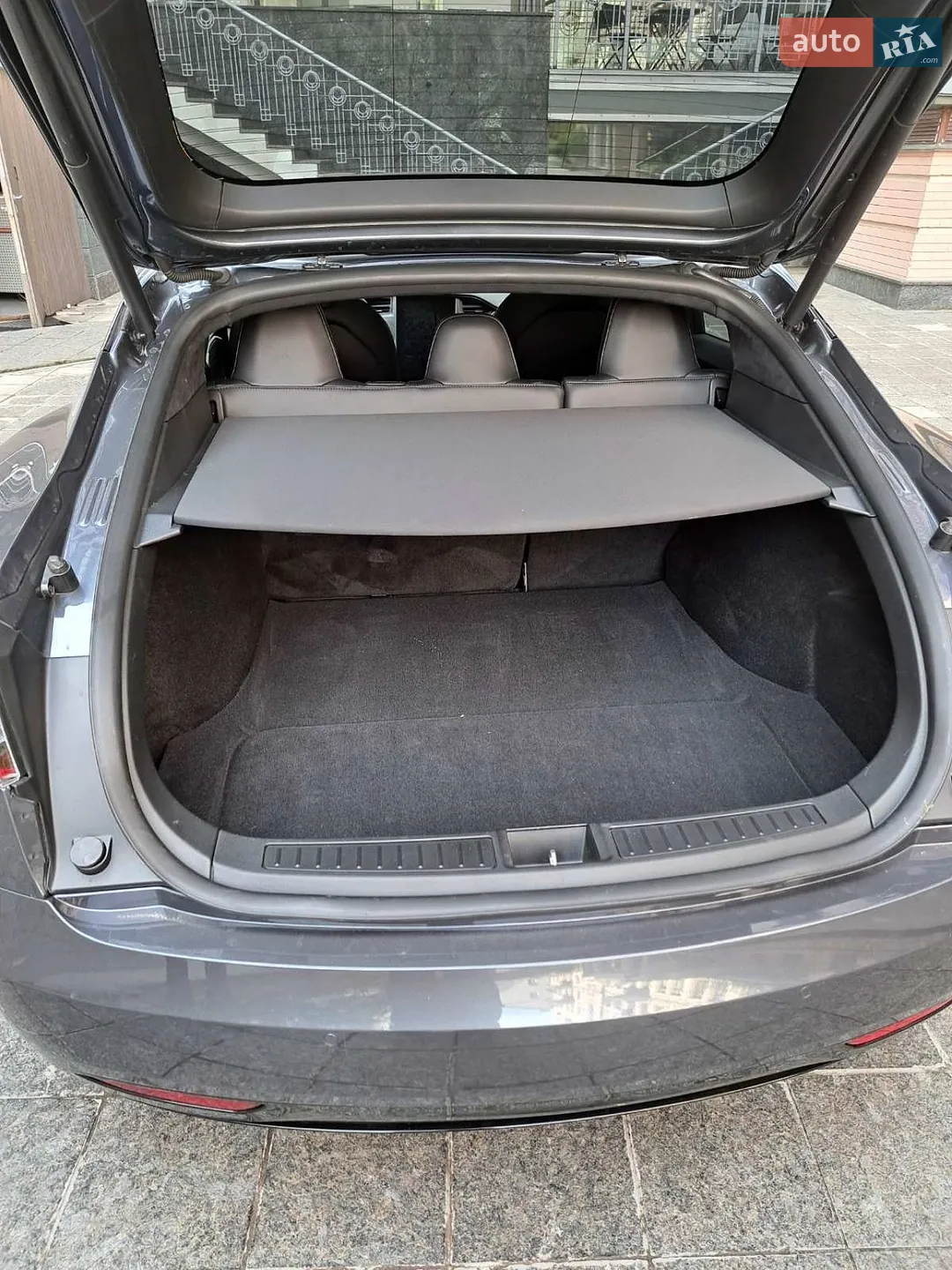 2020 Tesla Model S - мініатюра 8