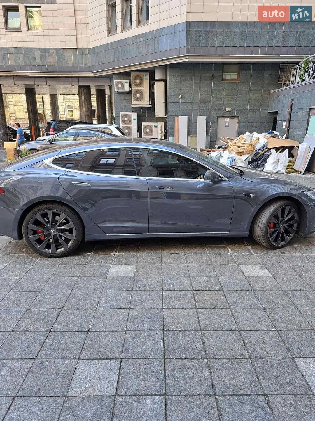 2020 Tesla Model S - мініатюра 4