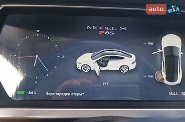 Лифтбек Tesla Model S 2013 в Тернополе фото 2 Лифтбек Tesla Model S 2013 в Тернополе