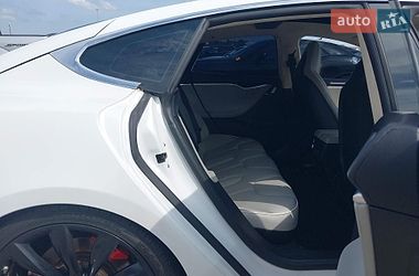 Лифтбек Tesla Model S 2013 в Тернополе фото 7 Лифтбек Tesla Model S 2013 в Тернополе
