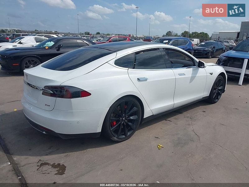 Лифтбек Tesla Model S 2013 в Тернополе фото 9 Лифтбек Tesla Model S 2013 в Тернополе