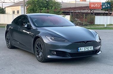tesla model-s 2017 в Сквира від професійного продавця Віталій
