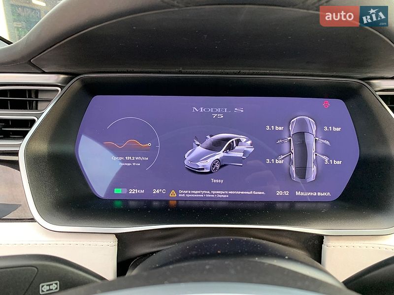 Лифтбек Tesla Model S 2017 в Сквире