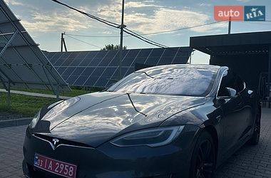 Лифтбек Tesla Model S 2016 в Владимире фото 2 Лифтбек Tesla Model S 2016 в Владимире