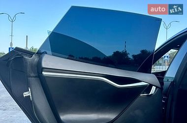Лифтбек Tesla Model S 2016 в Владимире фото 22 Лифтбек Tesla Model S 2016 в Владимире