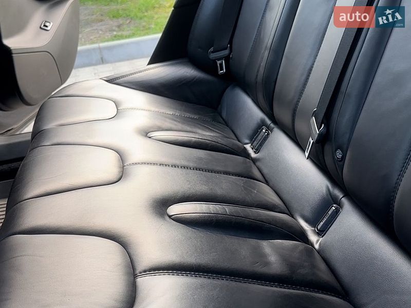 Лифтбек Tesla Model S 2016 в Владимире фото 20 Лифтбек Tesla Model S 2016 в Владимире