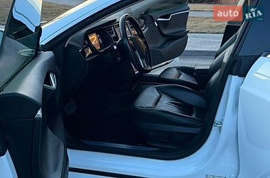 Лифтбек Tesla Model S 2016 в Буче