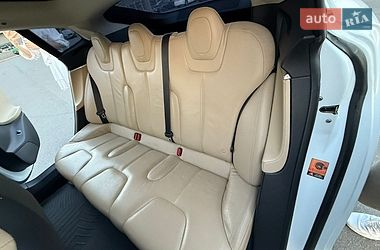 Ліфтбек Tesla Model S 2014 в Львові фото 12 Ліфтбек Tesla Model S 2014 в Львові