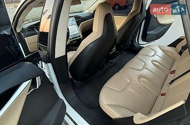 Ліфтбек Tesla Model S 2014 в Львові фото 14 Ліфтбек Tesla Model S 2014 в Львові