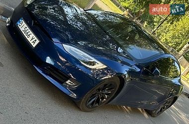 Ліфтбек Tesla Model S 2017 в Пирятині фото 2 Ліфтбек Tesla Model S 2017 в Пирятині