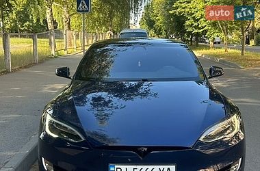 Ліфтбек Tesla Model S 2017 в Пирятині фото 5 Ліфтбек Tesla Model S 2017 в Пирятині
