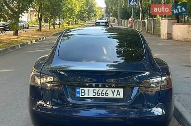 Ліфтбек Tesla Model S 2017 в Пирятині фото 9 Ліфтбек Tesla Model S 2017 в Пирятині