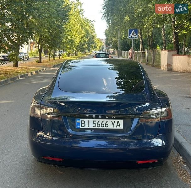 Ліфтбек Tesla Model S 2017 в Пирятині фото 9 Ліфтбек Tesla Model S 2017 в Пирятині